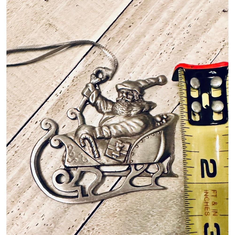 Crimzonrose 2002 Pewter Santa in Sleigh Christmas Ornament Made in‎ USA Vintage - Picture 4 of 4